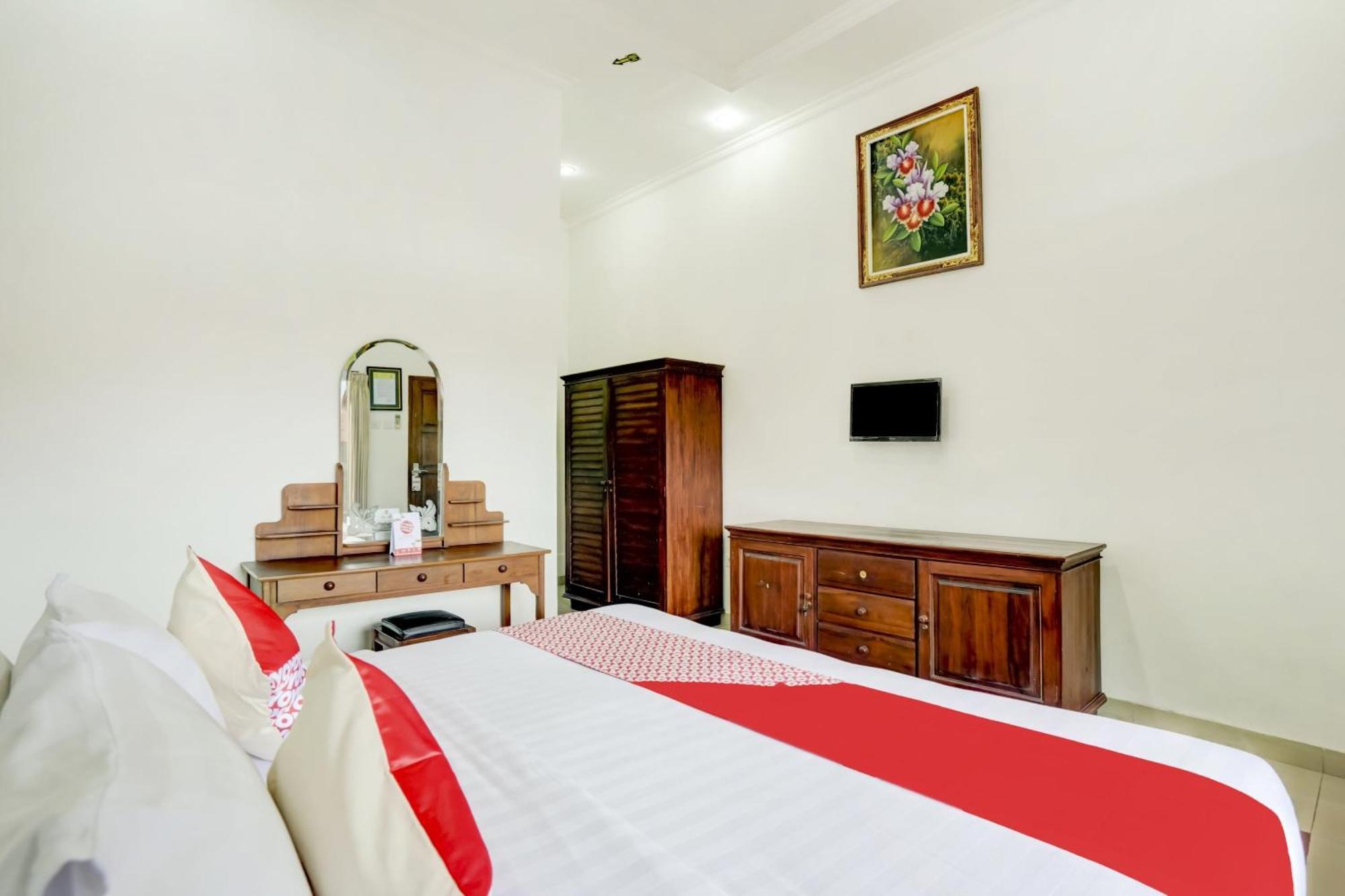 OYO 3261 Hotel Ratu Denpasar Exterior foto